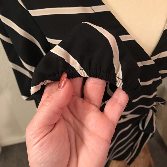 Loft wrap tie waste blouse - Picture 7 of 8